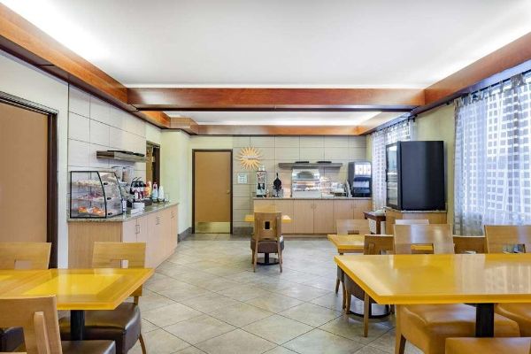 La Quinta Inn Ste Helena